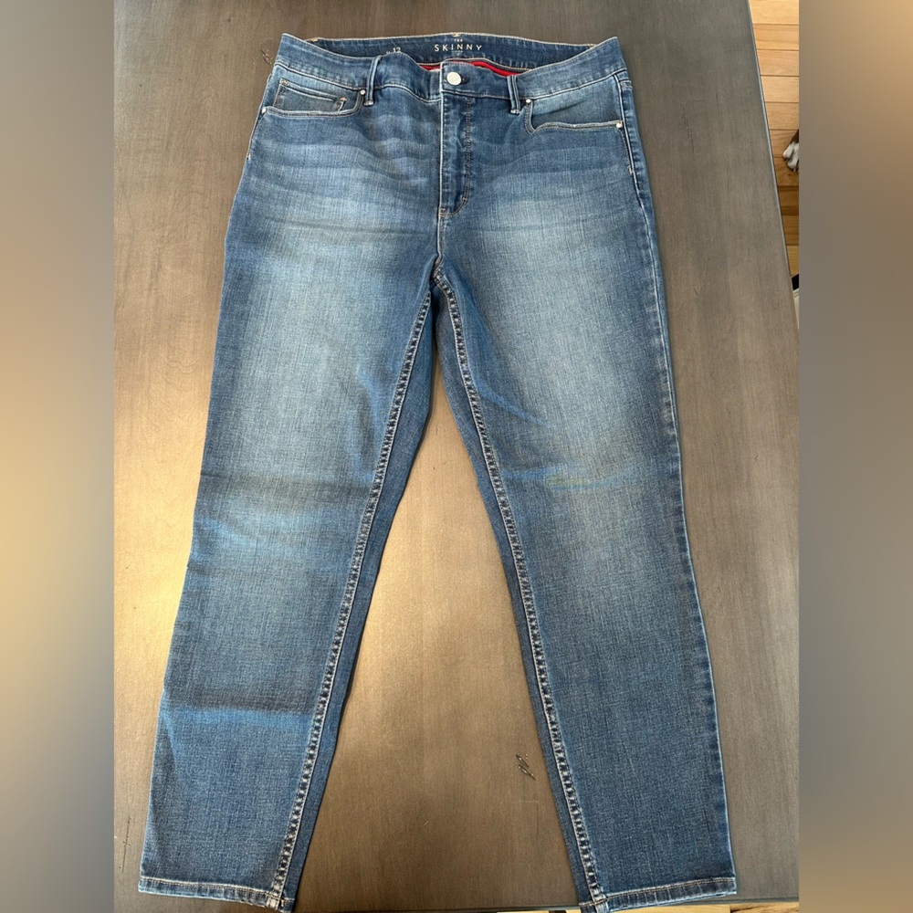 New Without Tags White House Black Market High Rise Skinny Crop Jeans